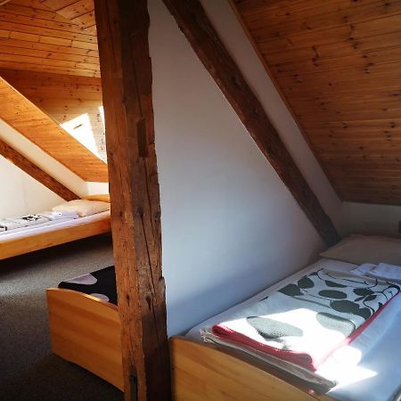Hotel Fuzinarska Kuca à Fužine Extérieur photo
