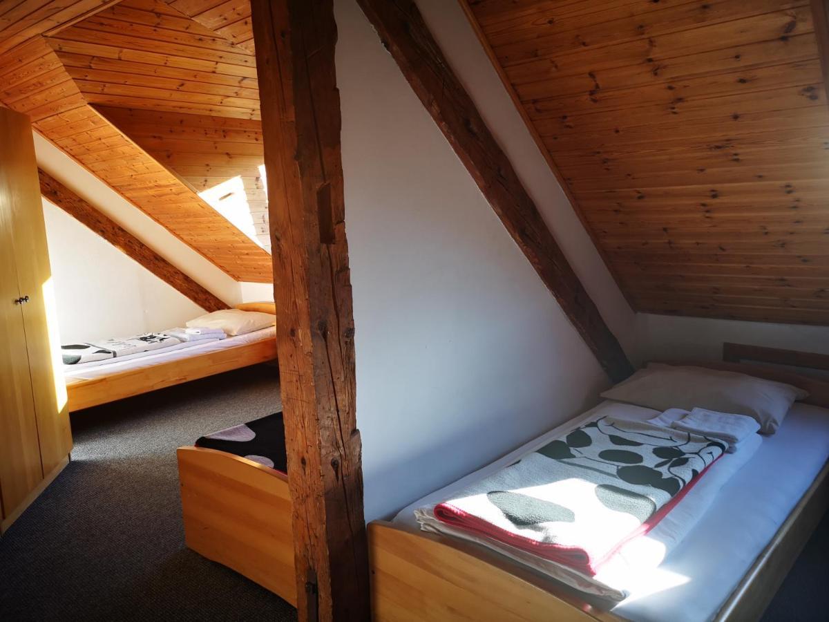 Hotel Fuzinarska Kuca à Fužine Extérieur photo